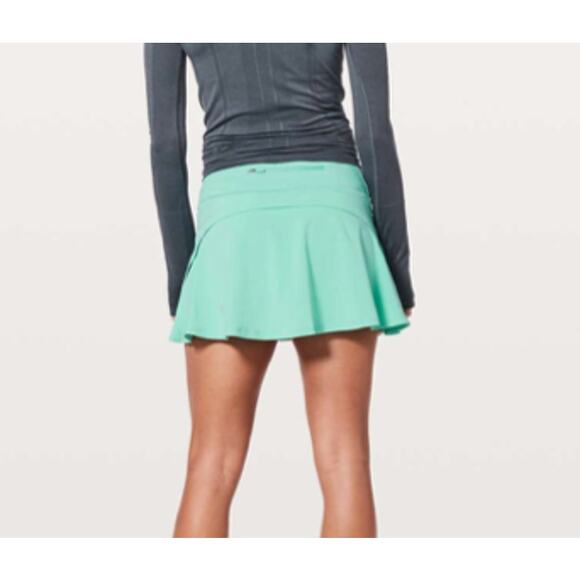 Lululemon Womens Play Off The Pleats Skirt 13" Luxtreme Swift Ultra Light 10 - Picture 2 of 14